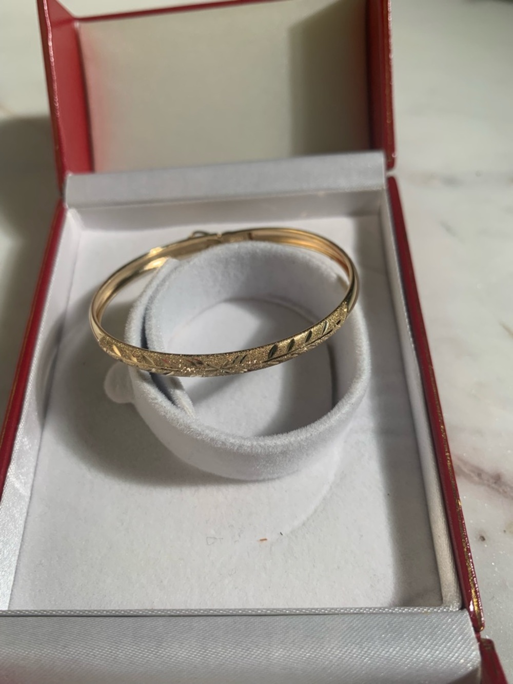 Classic 14 k Gold Engraved Women’s Bangle Bracelet